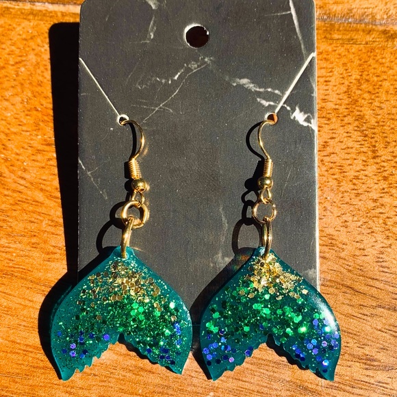 Handmade mermaid tail earrings - Picture 1 of 1